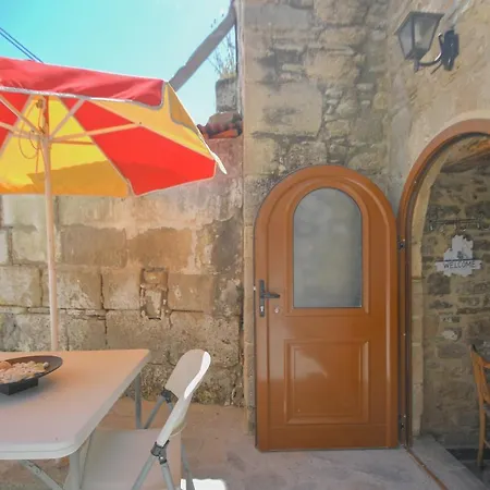 Stone House Malona Village